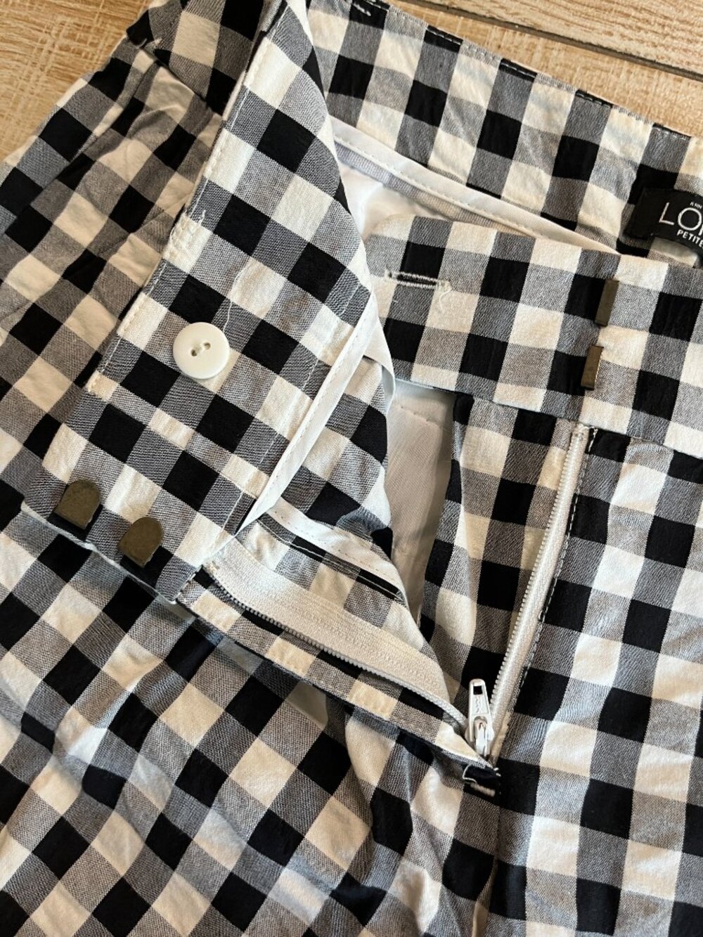 Womens Loft Julie Straight Black/White Checkered Cropped Pants - 4P - Picture 5 of 7